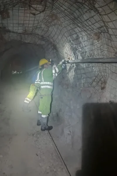 Servicios Instalación de tuberías 01
